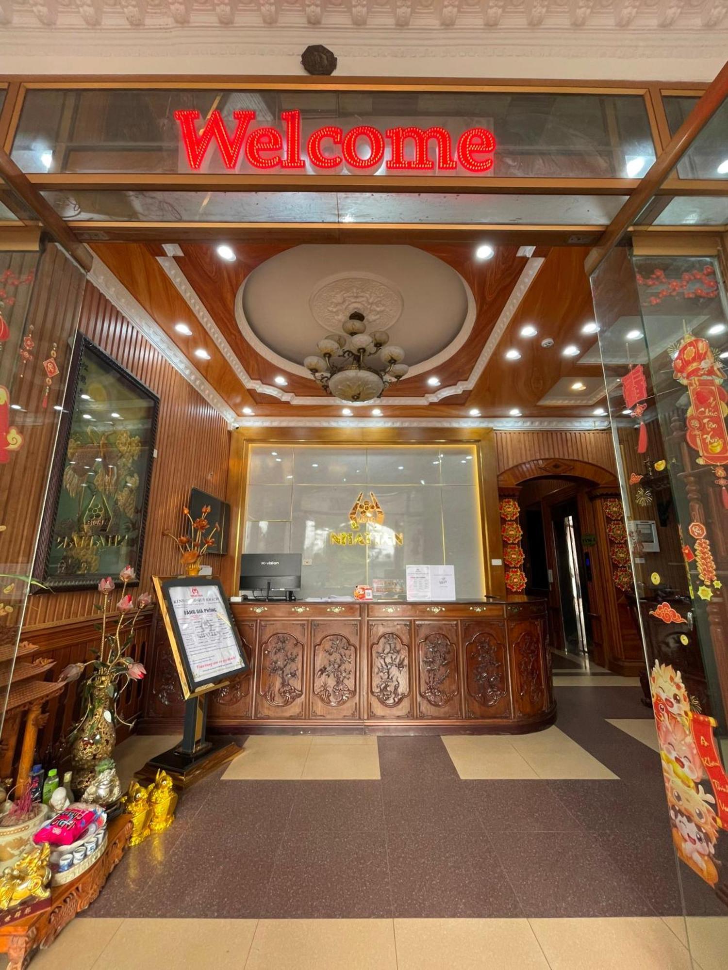 Nhat Tan Hotel Hanói Exterior foto